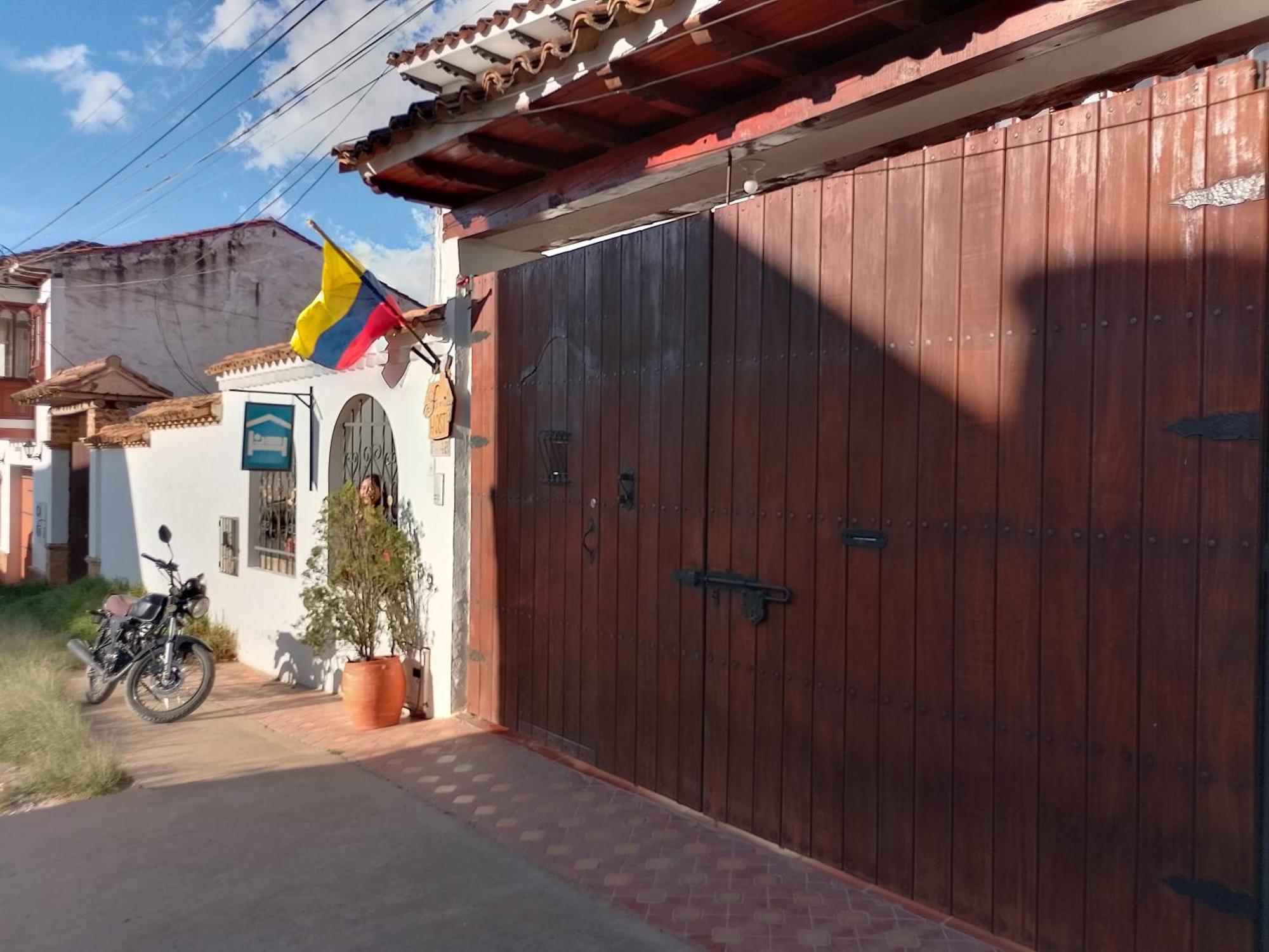 Family Host Hostel Виля Де Лейва Екстериор снимка